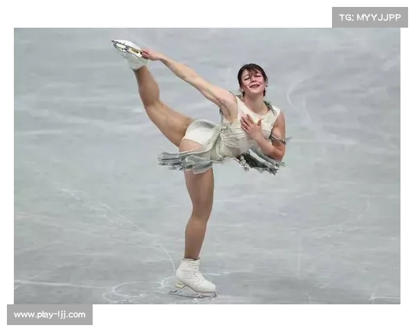 花滑女单短节目：美国新秀陈楷雯完美演绎暂居首